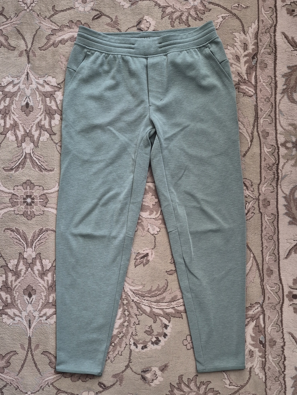 Lululemon GridLiner 27" Men's Fleece Jogger - M